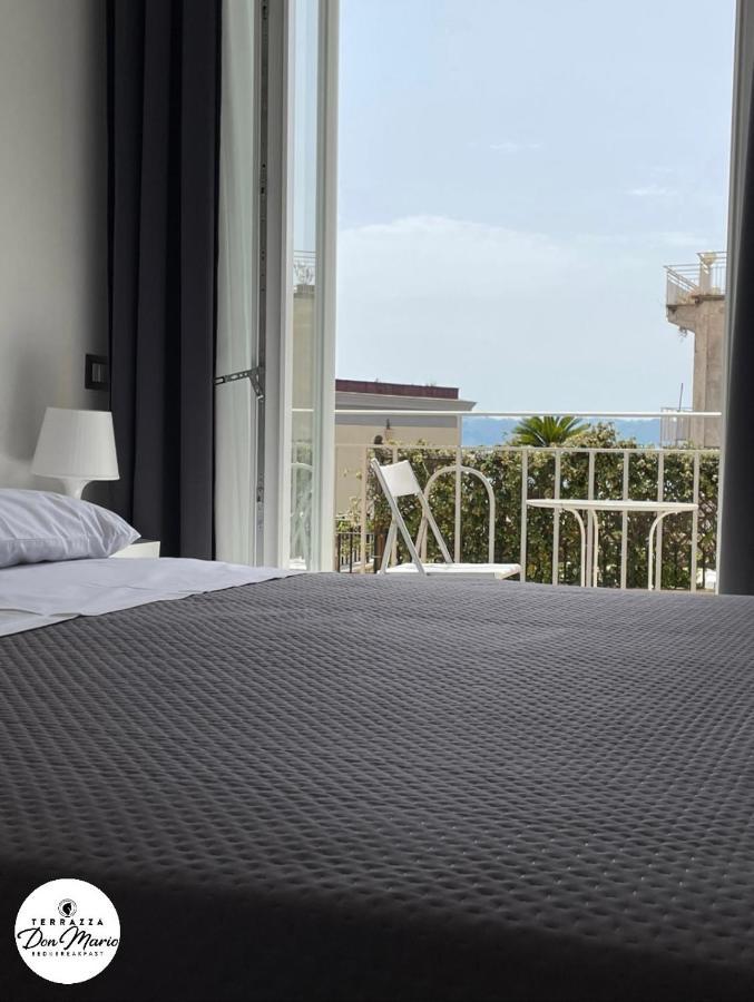 Terrazza Don Mario Bed&Breakfast Pozzuoli Exterior foto
